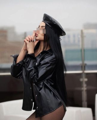 Сабина - полная лесби проститутка в Сочи