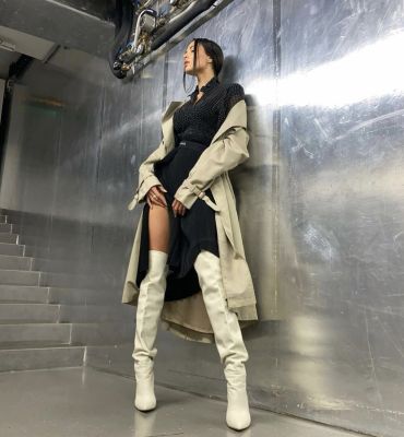 Сабина — сексуальный массаж «Веточка сакуры»