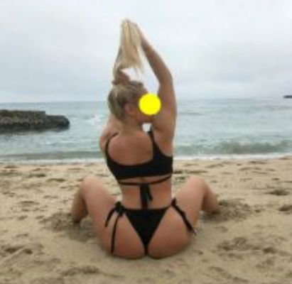 Юля Адлер, 28 лет — минет в машине