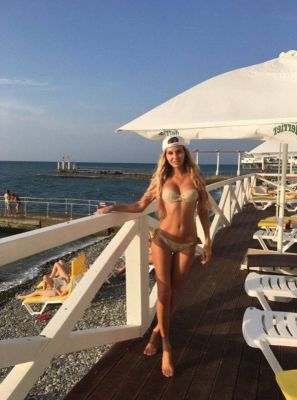 Альбина : люблю золотой дождь