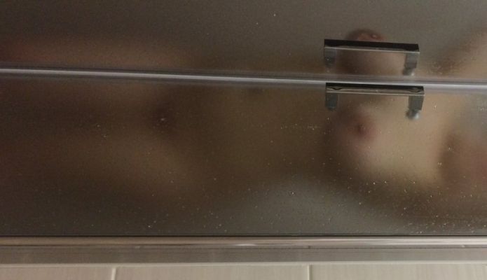 шлюшка Карина выезд Сочи  (Сочи)