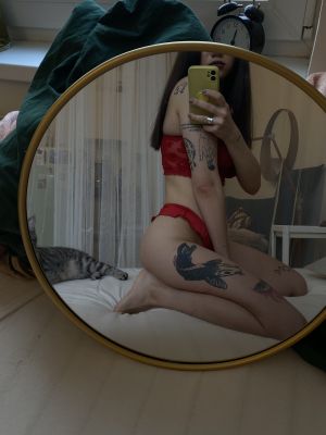 Саша , тел. 8 965 480-14-29 — девушка для массажа