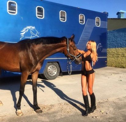 Виктория, фото с сайта SexoSochi.ru