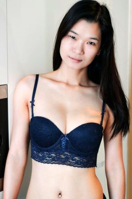 Азиаточка Юля, рост: 155, вес: 51 — элитные эскорт услуги