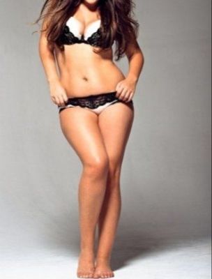 Карина Адлер, фотографии