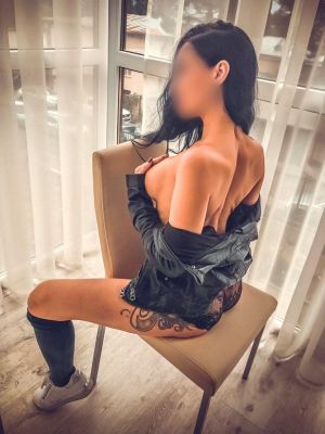 Лиля — знакомства для секса в Сочи