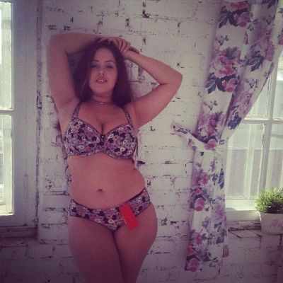 Знакомства в Сочи — Кира, 25 лет