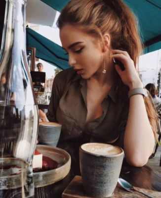 Девушки Сочи — инди Настя -ПОЛЯНА