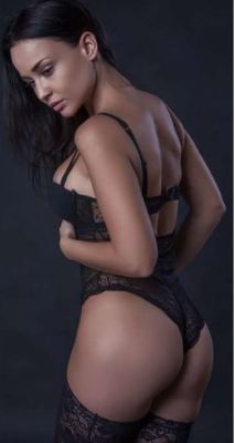 Вика — проститутка по вызову, от 6000 руб. в час