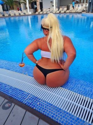 Лиза Инстасамка, секс и эромассаж в Сочи