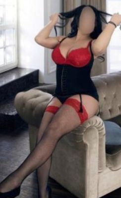 Катюша , 26 лет — эротический массаж пениса