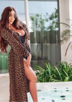 Диана — возбуждающий массаж от 3000 руб.